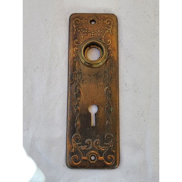 Antique Ornate Copper Plate on Steel Keyhole Doorknob Escutcheon Victorian 1800s - Picture 3 of 4